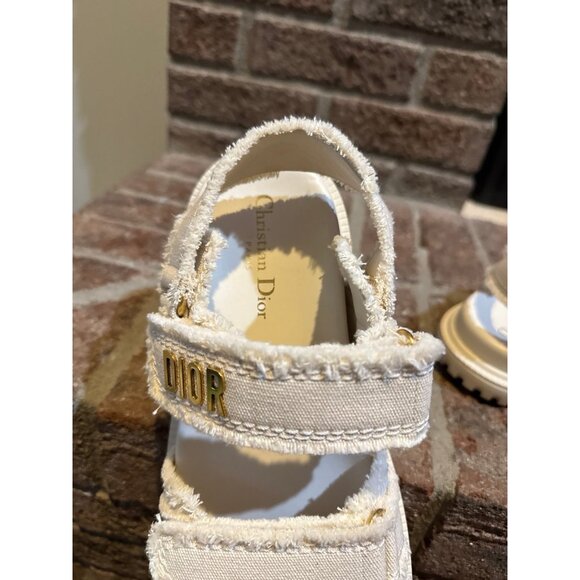 Christian Dior Act Velcro Sandals Ecru Size 38 US SIZE 8 - Picture 11 of 14